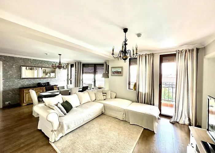 Luxury 3-br & Sky Terrace * Sveti Vlas