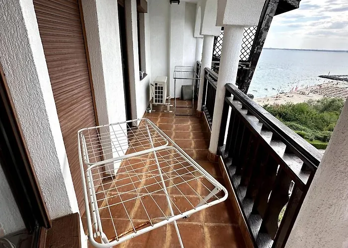 Luxury 3-br & Sky Terrace Apartament Sveti Vlas