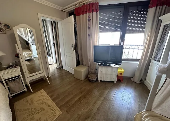 Luxury 3-br & Sky Terrace * Sveti Vlas